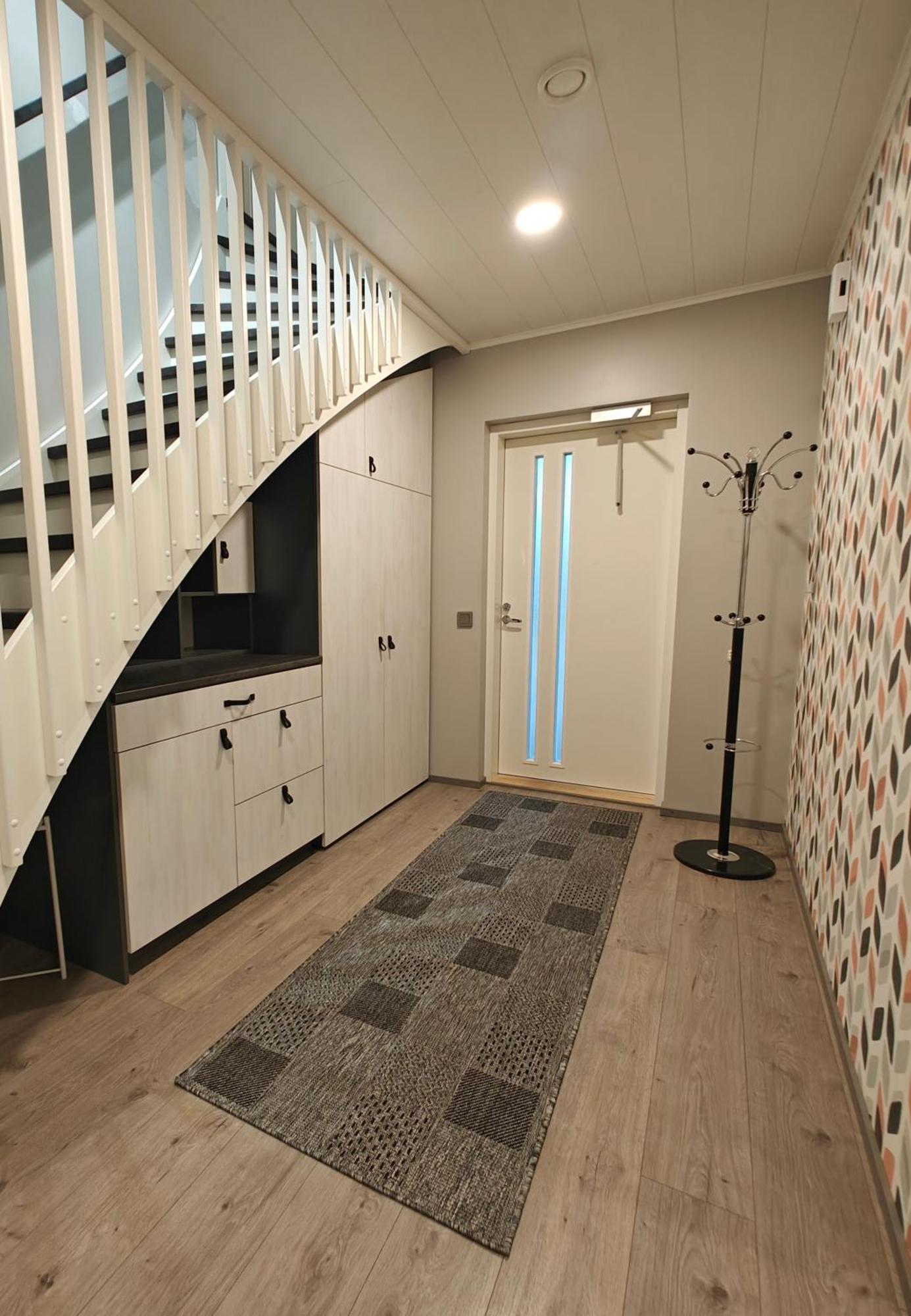 Arctic Hill Apartment *